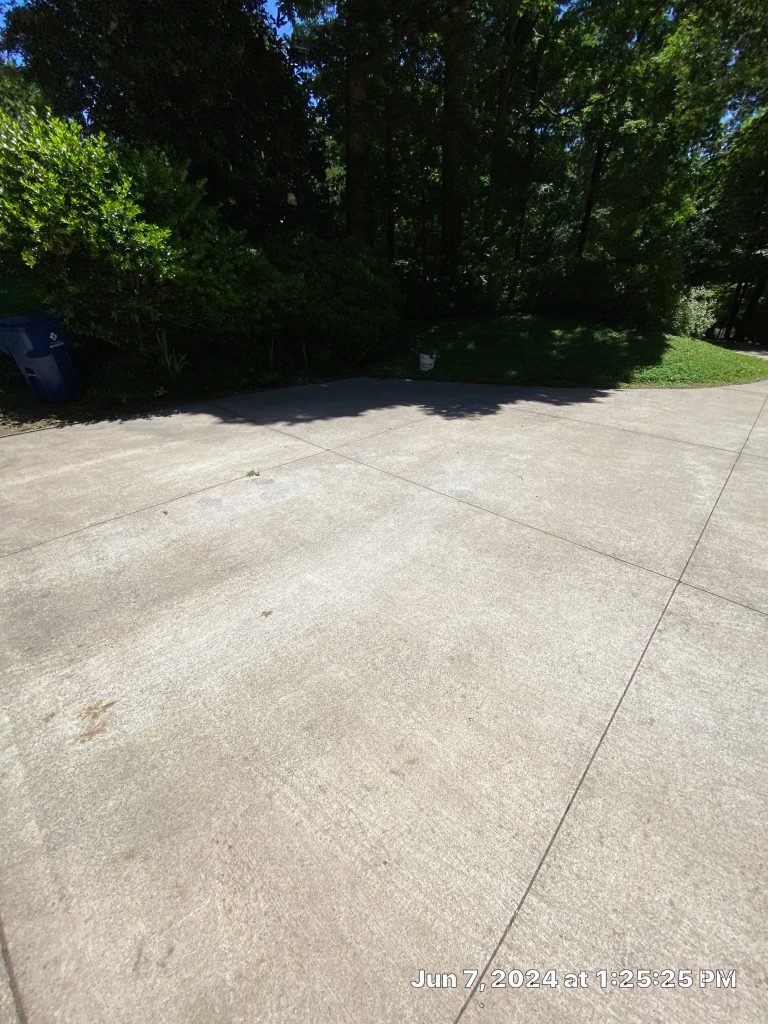 concrete driveway cleaning